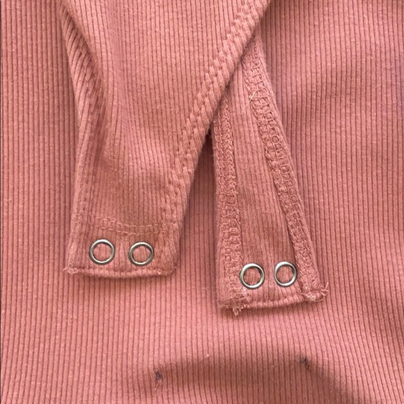 Abercrombie body suit - Picture 3 of 3